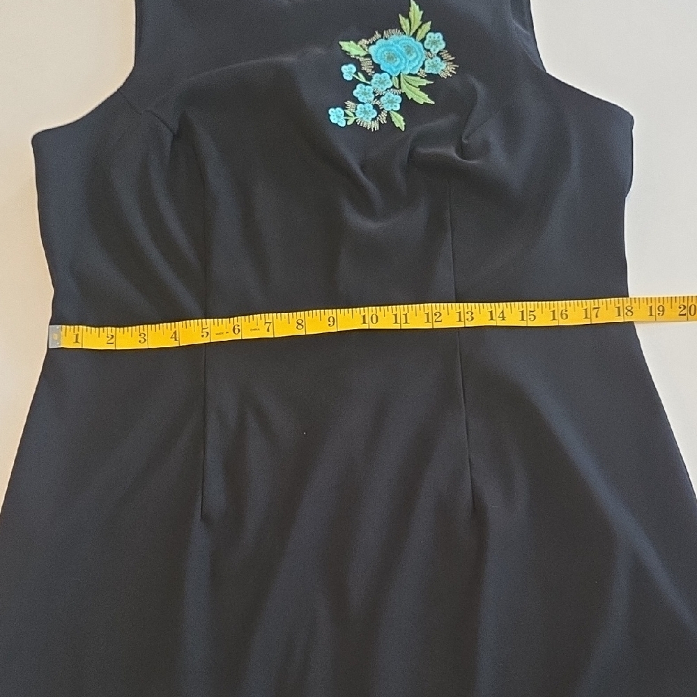 CDC Black Dress With Blue Emboidered Florals Size 16 - Picture 8 of 9